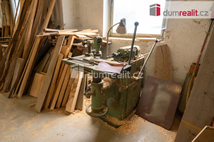 Pronájem výrobních prostor, Olešník, 298 m2