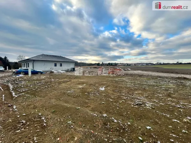 Prodej pozemku pro bydlení, Bělušice, 662 m2