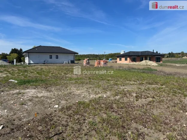 Prodej pozemku pro bydlení, Bělušice, 662 m2