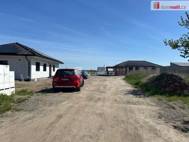 Prodej pozemku pro bydlení, Bělušice, 662 m2