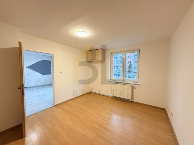 Prodej bytu 3+1, Hodonín, Seifertova, 55 m2