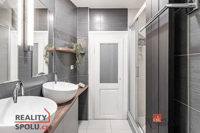 Prodej bytu 3+kk, Praha - Smíchov, Zborovská, 74 m2