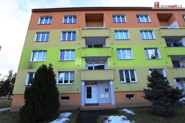 Prodej bytu 2+1, Hroznětín, Sídliště, 64 m2
