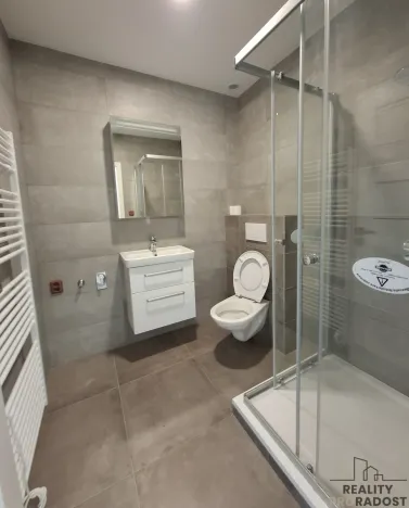 Pronájem bytu 1+kk, Znojmo, Šatovská, 31 m2