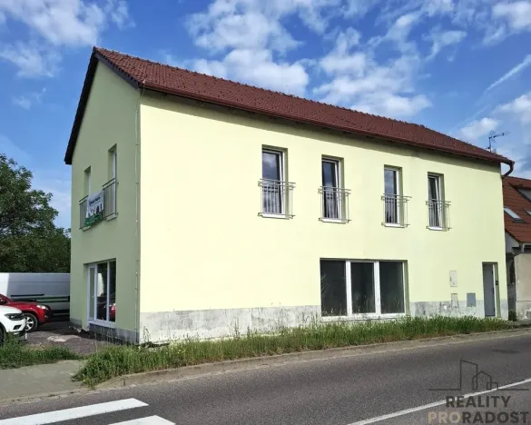 Pronájem bytu 1+kk, Znojmo, Šatovská, 31 m2