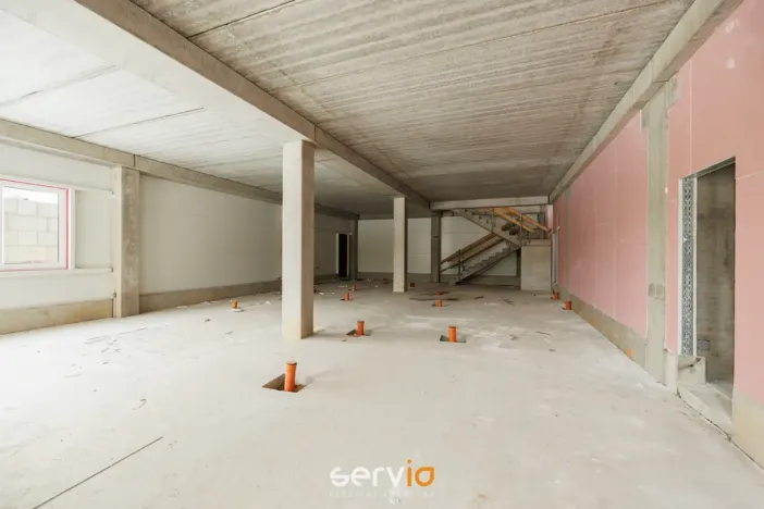 Pronájem skladu, Brno, Zaoralova, 4828 m2