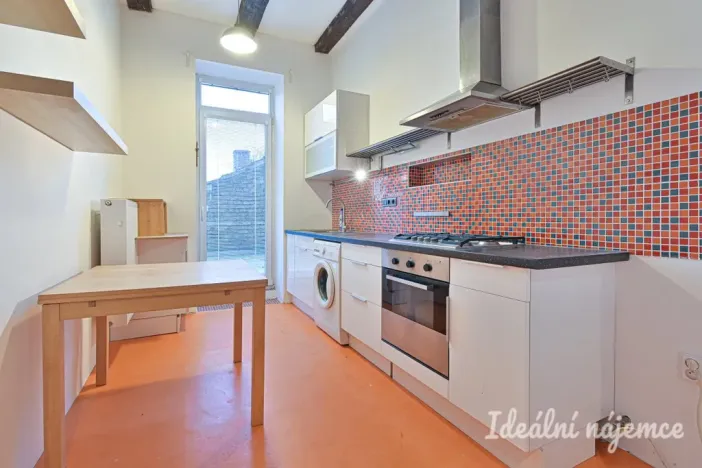 Pronájem bytu 1+1, Brno, Sirotkova, 38 m2