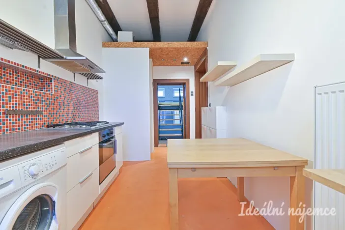 Pronájem bytu 1+1, Brno, Sirotkova, 38 m2