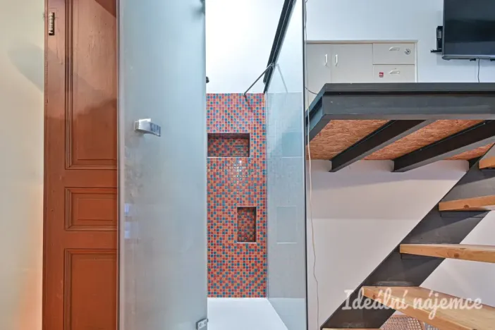 Pronájem bytu 1+1, Brno, Sirotkova, 38 m2