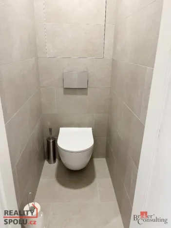 Pronájem bytu 2+kk, Praha - Kobylisy, Mirovická, 44 m2