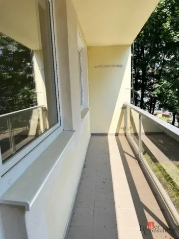 Pronájem bytu 2+kk, Praha - Kobylisy, Mirovická, 44 m2