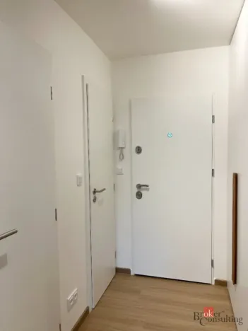 Pronájem bytu 2+kk, Praha - Kobylisy, Mirovická, 44 m2