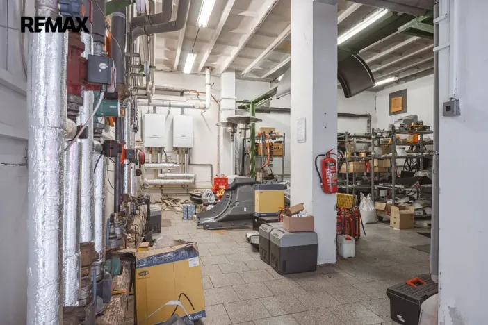 Prodej výrobních prostor, Okříšky, Za tratí, 2224 m2