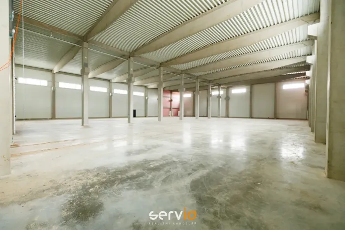 Pronájem skladu, Brno, Zaoralova, 1397 m2