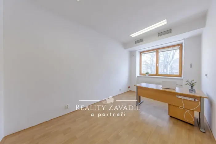 Prodej kanceláře, Jeseník, nám. Svobody, 356 m2