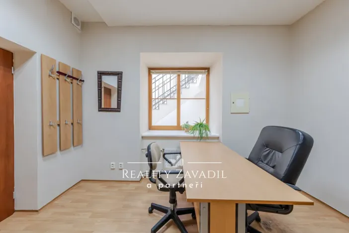 Prodej kanceláře, Jeseník, nám. Svobody, 356 m2