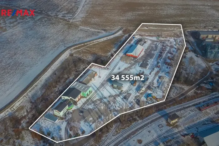 Prodej komerčního pozemku, Okříšky, Za tratí, 34555 m2