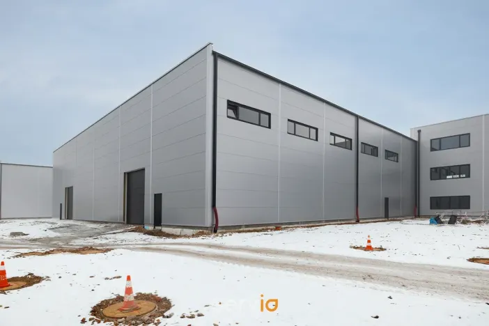 Pronájem skladu, Brno, Zaoralova, 1395 m2