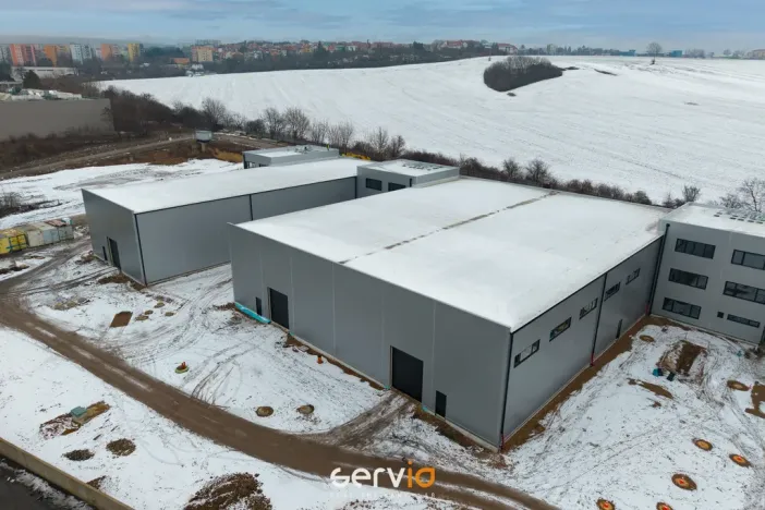 Pronájem skladu, Brno, Zaoralova, 1395 m2