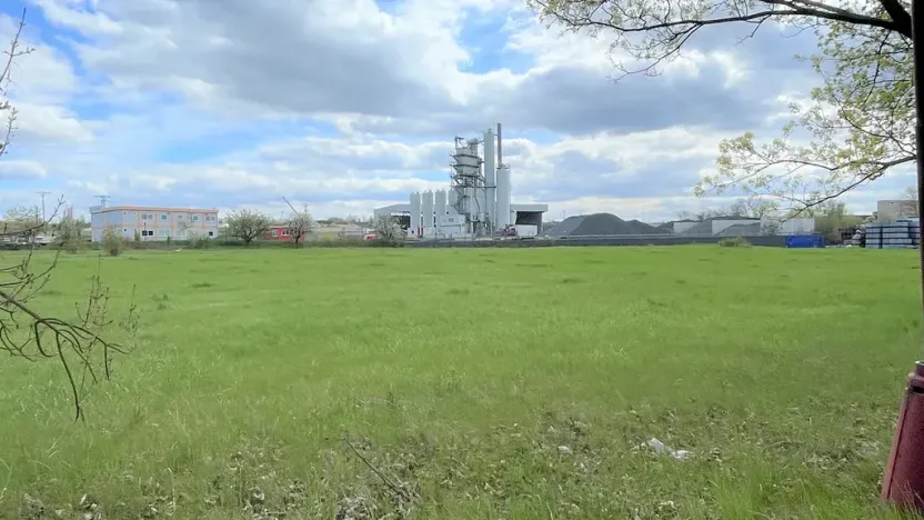 Prodej komerčního pozemku, Louny, Postoloprtská, 31500 m2