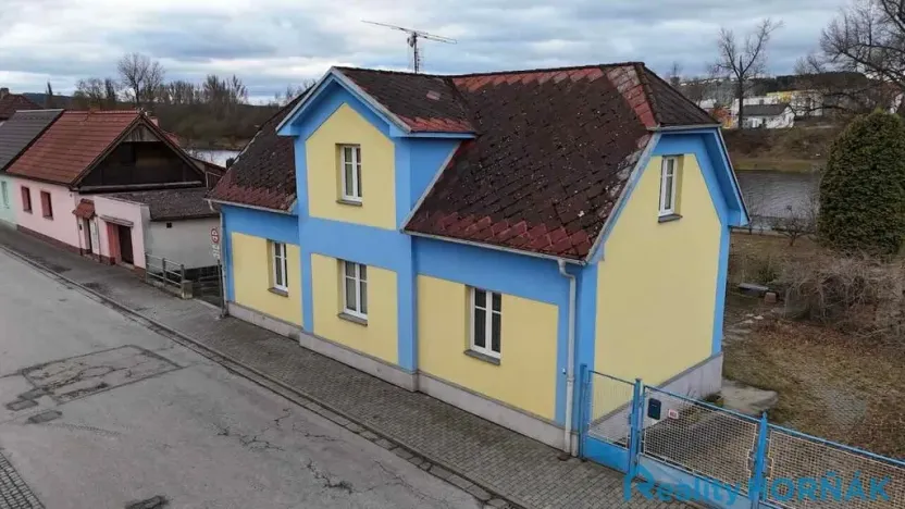 Prodej rodinného domu, Týn nad Vltavou, Přední Podskalí, 126 m2