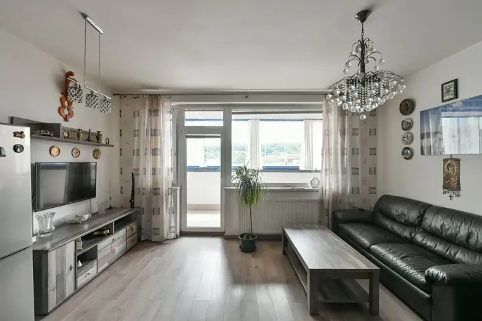 Pronájem bytu 1+kk, Praha - Vysočany, Poděbradská, 36 m2