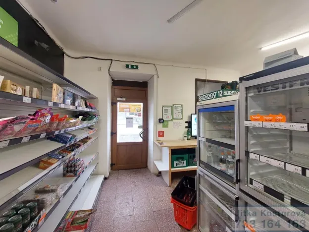 Pronájem obchodního prostoru, Krnov - Pod Bezručovým vrchem, Bruntálská, 60 m2