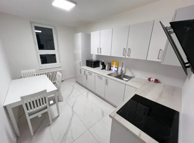 Pronájem bytu 2+1, Karlovy Vary, Koptova, 74 m2