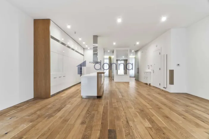 Pronájem bytu 3+kk, Praha, Laubova, 134 m2