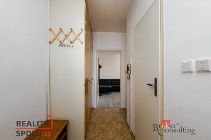 Prodej bytu 2+1, Plzeň - Severní Předměstí, Bzenecká, 61 m2