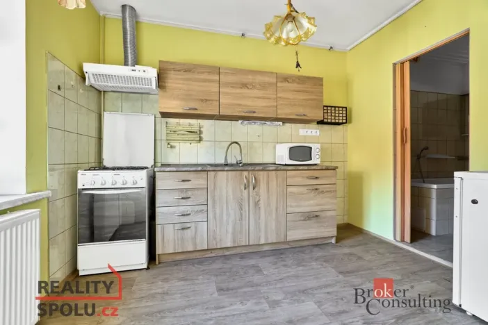 Prodej bytu 2+1, Nejdek, náměstí Karla IV., 70 m2