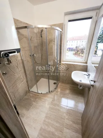 Pronájem bytu 3+kk, Kostelec nad Labem, Na Sídlišti, 58 m2