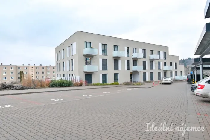 Pronájem bytu 2+kk, Brno, Líšeňská, 34 m2