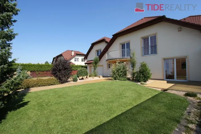 Pronájem vily, Jesenice, V Zátiší, 290 m2