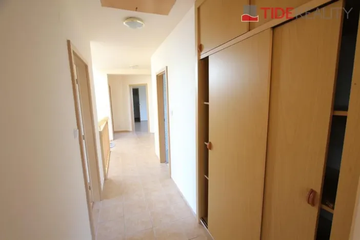 Pronájem vily, Jesenice, V Zátiší, 290 m2