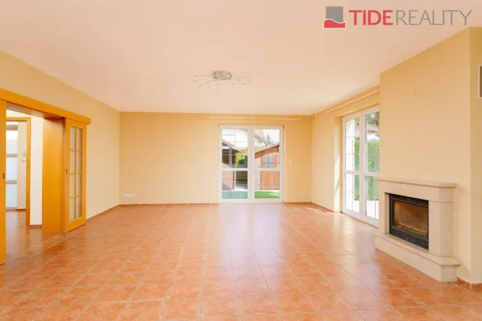 Pronájem vily, Jesenice, V Zátiší, 290 m2