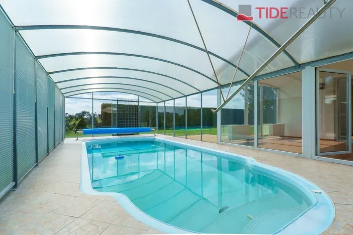 Pronájem vily, Jesenice, V Zátiší, 290 m2