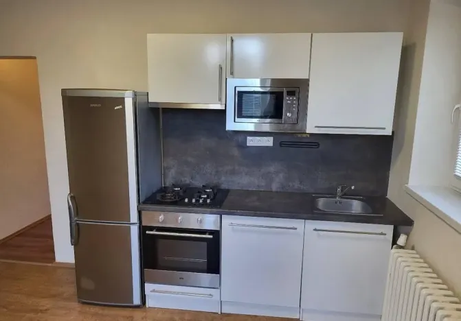 Pronájem bytu 1+kk, Praha - Michle, Baarova, 30 m2