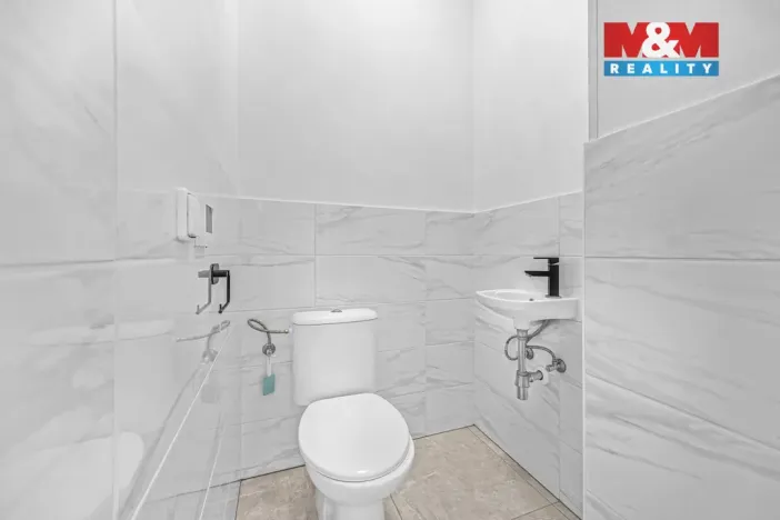 Prodej bytu 3+1, Hradec Králové - Kukleny, Pražská třída, 91 m2