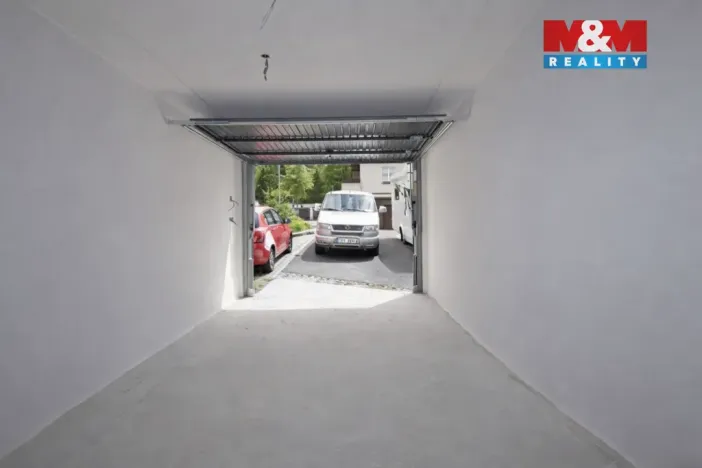 Prodej garáže, Karlovy Vary, 22 m2
