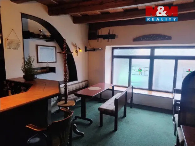 Prodej restaurace, Budišov nad Budišovkou, náměstí Republiky, 510 m2