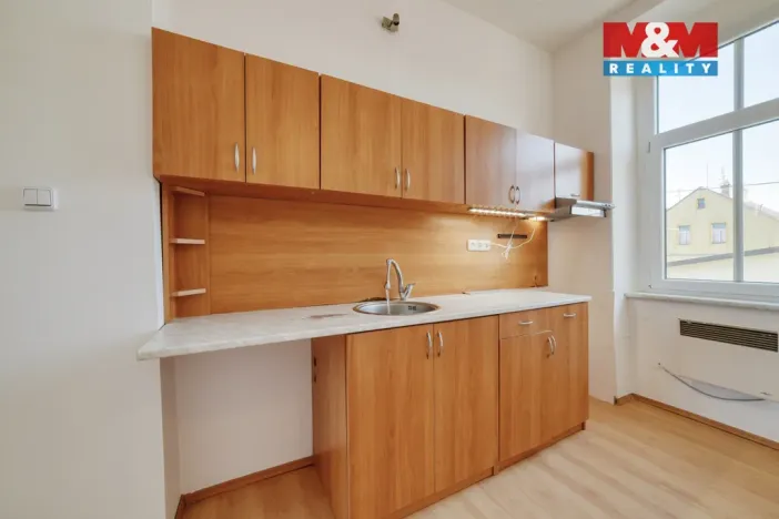 Prodej bytu 2+kk, Mariánské Lázně, Husova, 48 m2