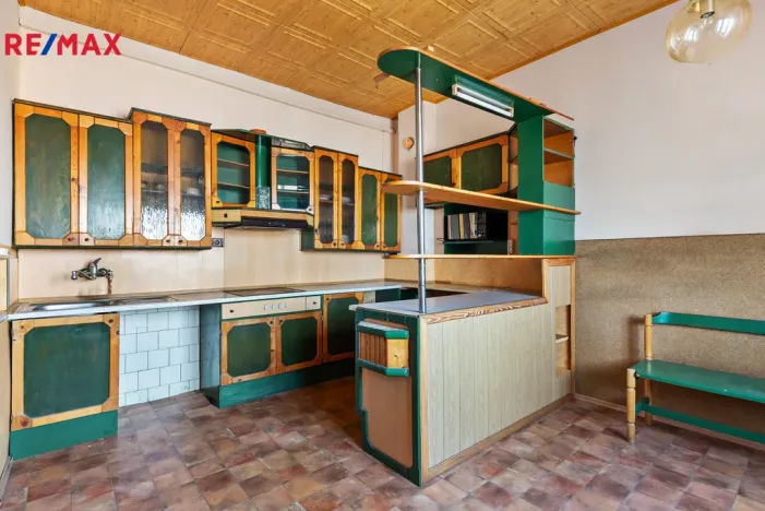 Prodej ubytování, Chuchelna - Komárov, 428 m2