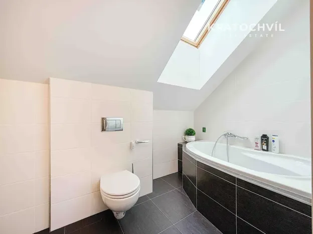 Pronájem rodinného domu, Zlonín, Slunečná, 95 m2