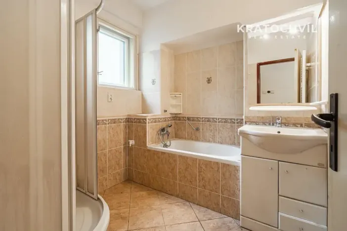 Prodej rodinného domu, Hostivice, Krátká, 135 m2