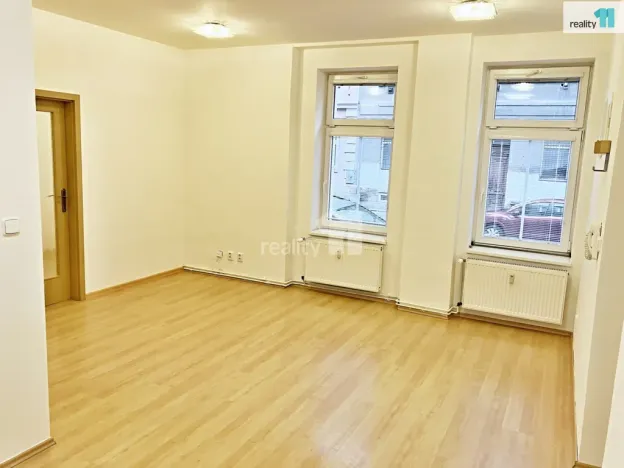 Prodej kanceláře, Plzeň - Východní Předměstí, Rubešova, 65 m2