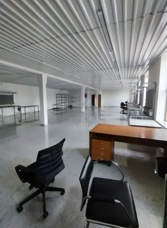 Prodej výrobních prostor, Přelouč, Sportovní, 4222 m2