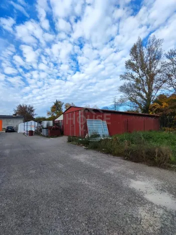 Prodej výrobních prostor, Přelouč, Sportovní, 4222 m2