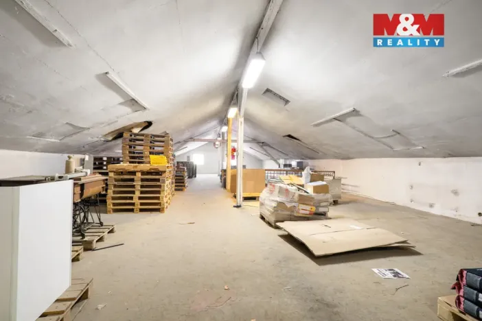 Pronájem skladu, Jílové, Teplická, 300 m2