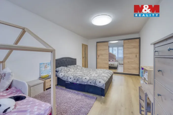 Prodej bytu 2+1, Plzeň - Jižní Předměstí, Skupova, 62 m2